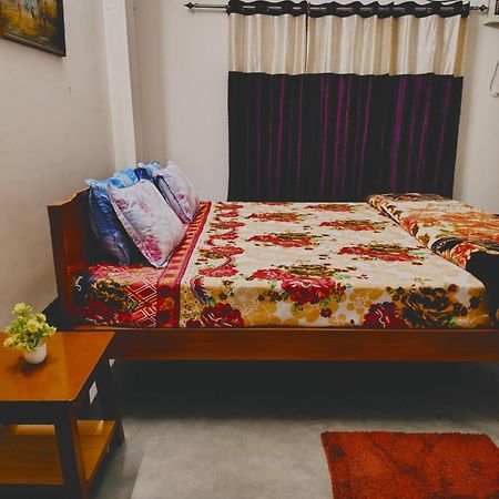 Gayatri Homestay Dibrugarh Exterior foto
